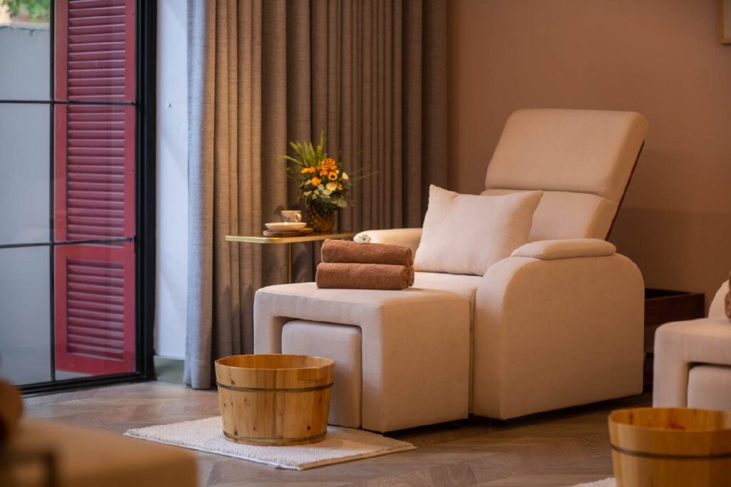 This image has an empty alt attribute; its file name is Staycation-04-1-1024x683.jpg